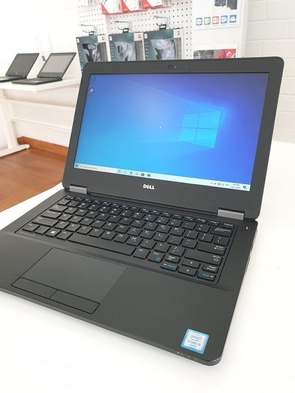 Refurbished Dell Latitude e5270 laptop Front